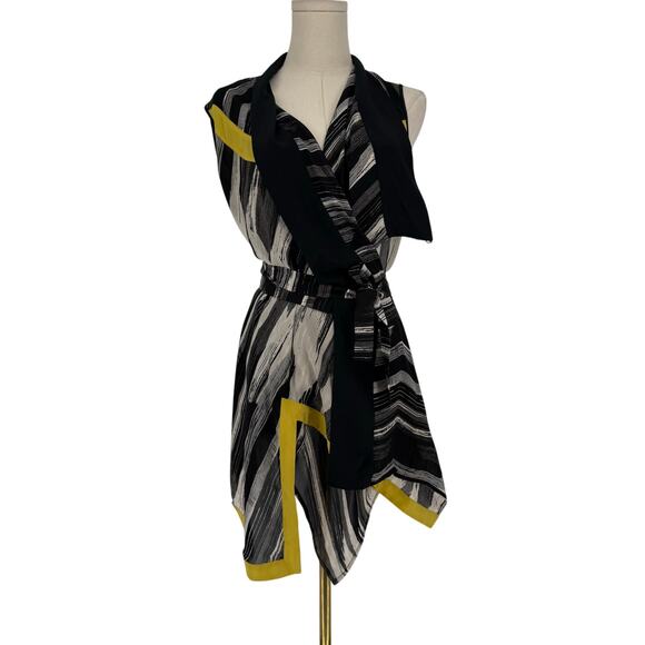 Vintage Y2K BCBGMaxazria Runway Geometric Print Asymmetrical Wrap Top, Size XS - Picture 2 of 8